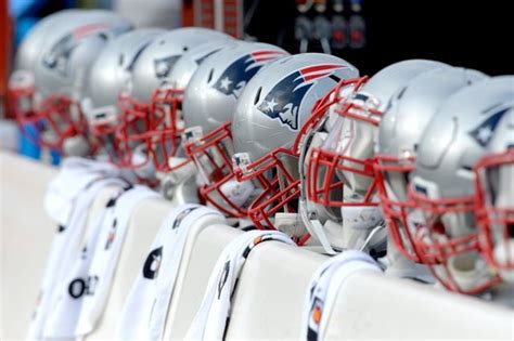Patriots look healthy at lone Germany practice before international game